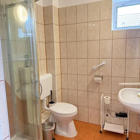 Apartament Akacfa